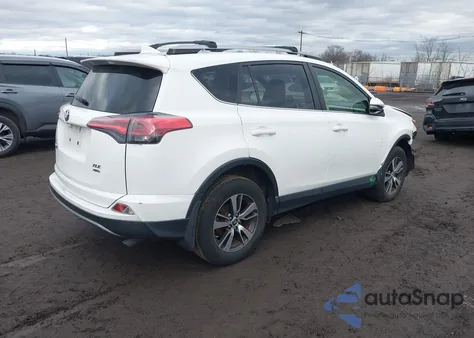 2018 Toyota Rav4 Xle из США, поврежденный, VIN JTMRFREV4JJ724011
